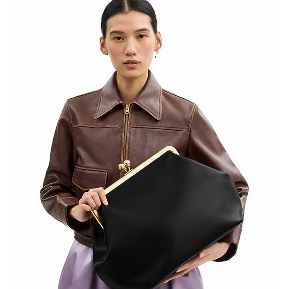 Coach Large Oversized Kisslock Frame Bag - Black IN HAND - Picture 2 of 7